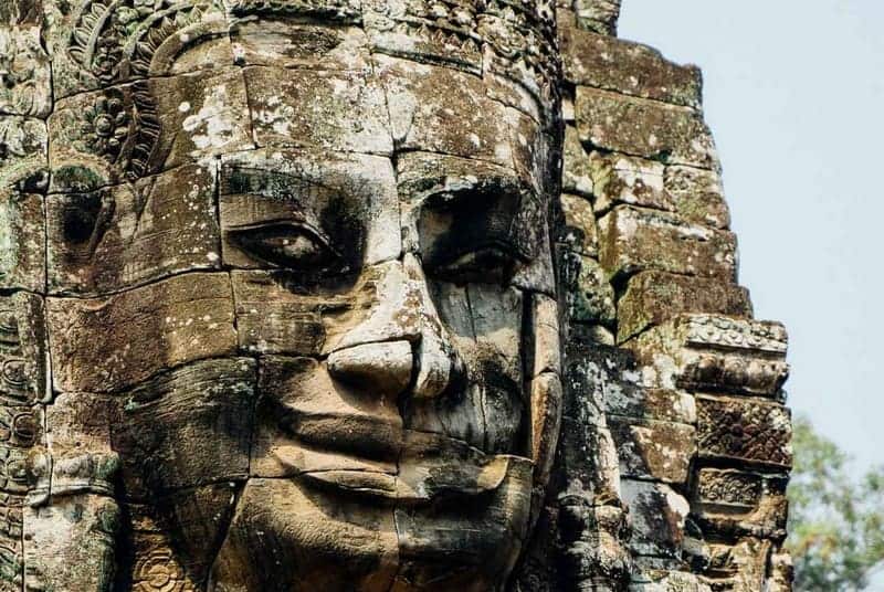 bayon face