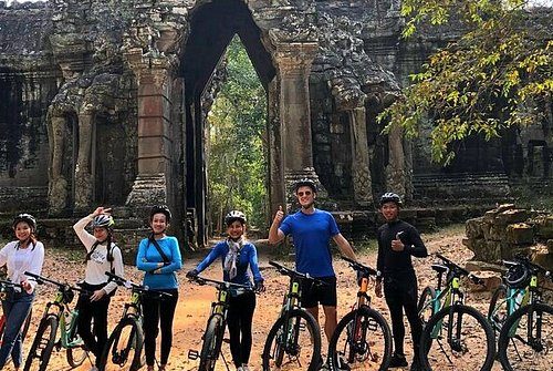 cambodia bike tour